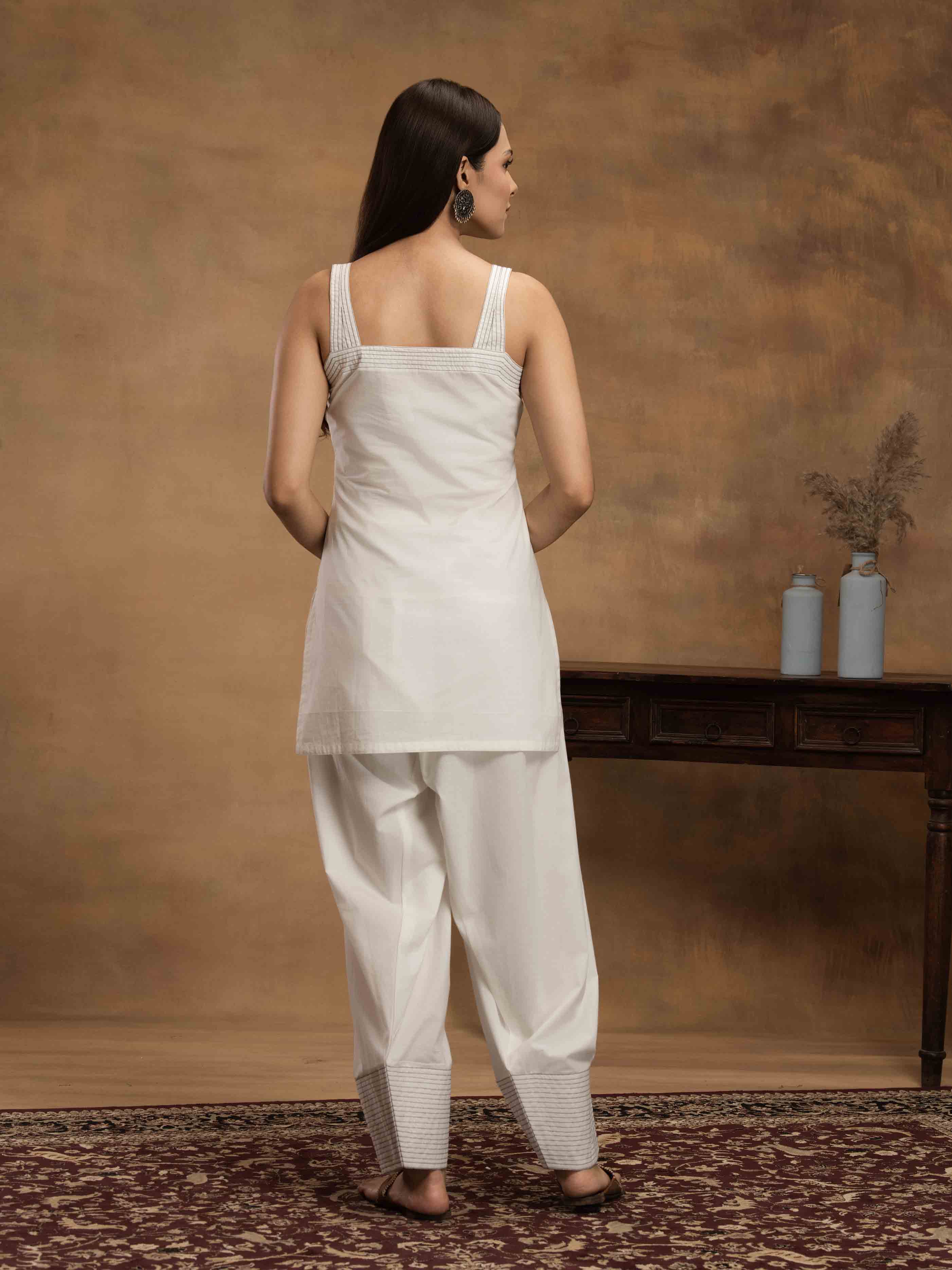 Navdana Sleeveless Kurti & Farshi Salwar Set- CHANDANI