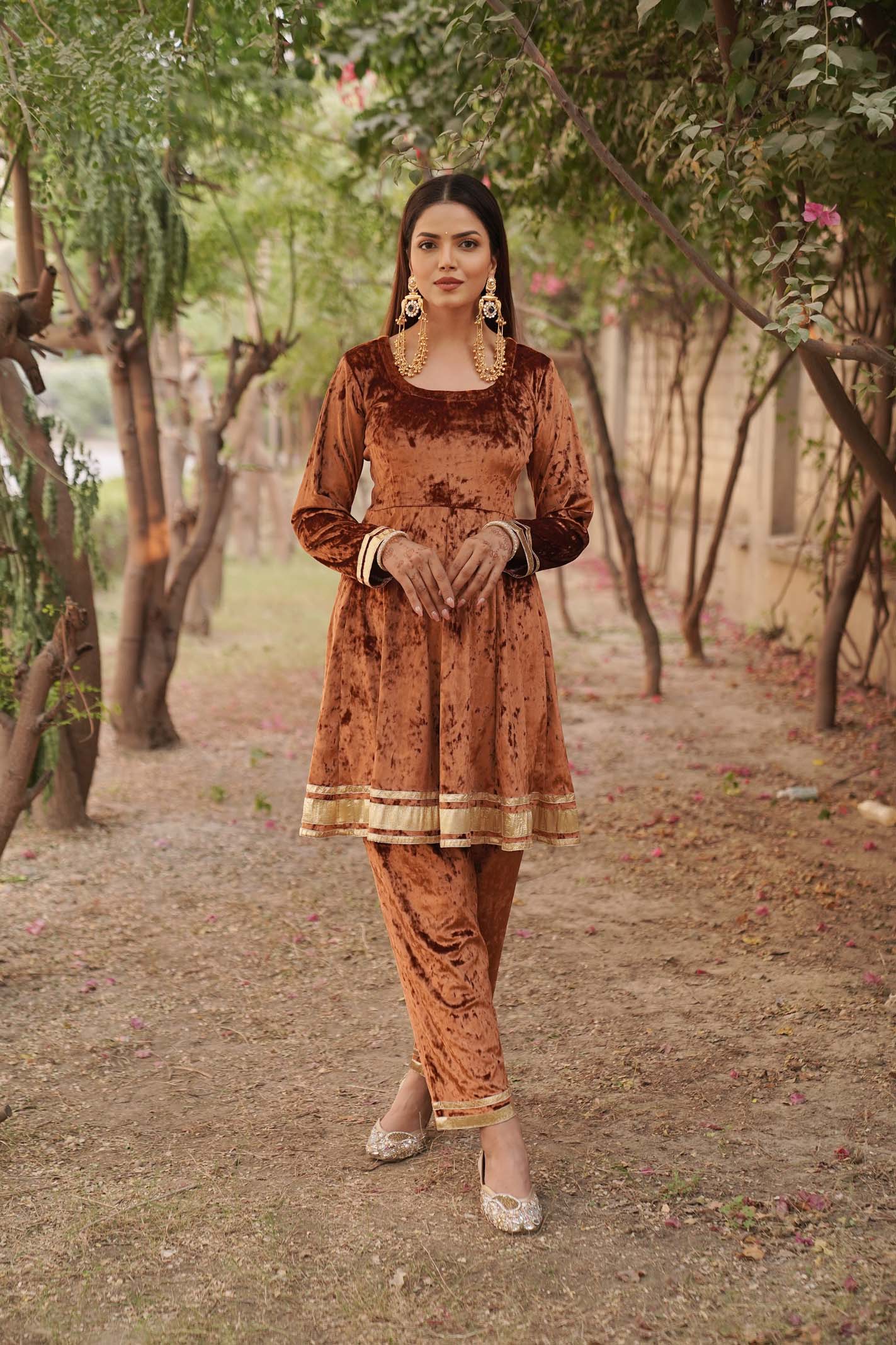 Navdana Copper Gota Lace Kurta Set With Corset Back - MEHER