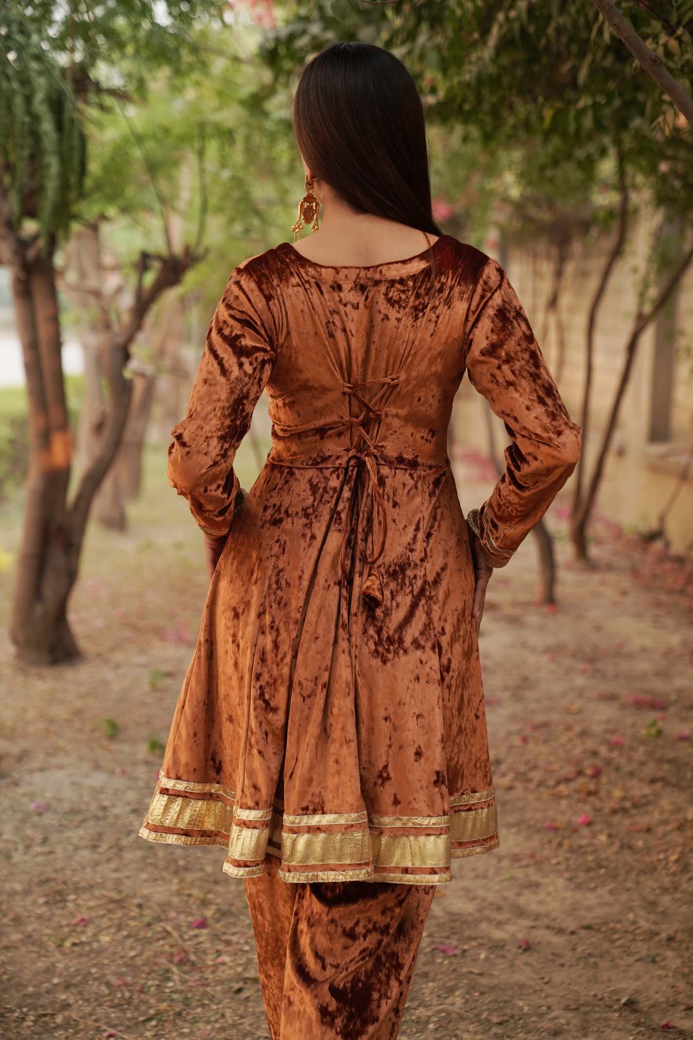 Navdana Copper Gota Lace Kurta Set With Corset Back - MEHER