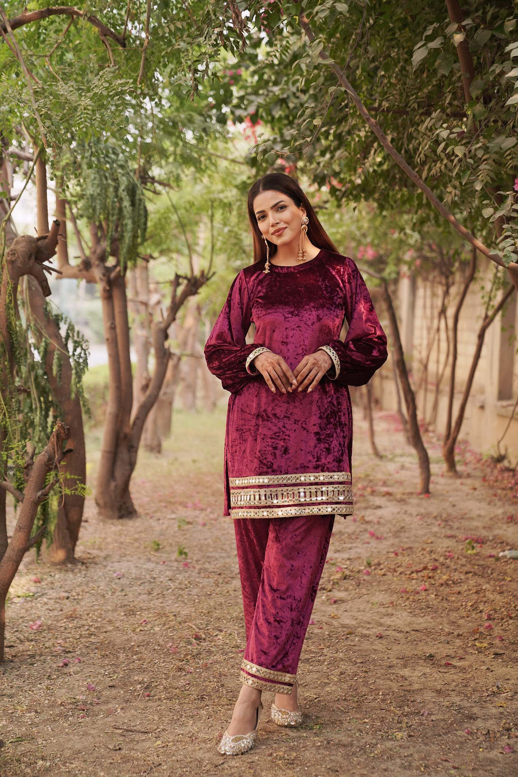 Navdana Pink Velvet Mirror Kurta with Pants - JUHI