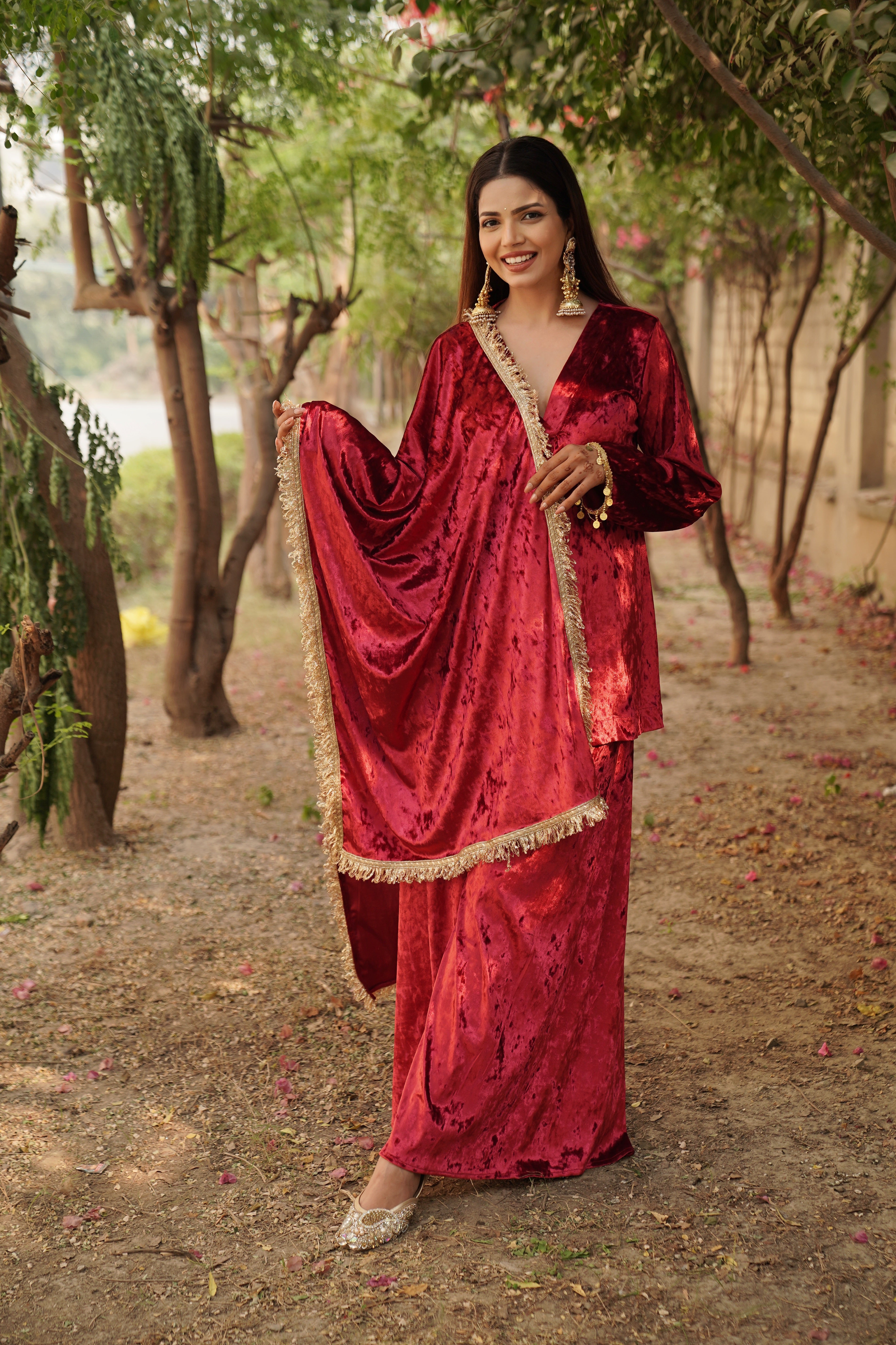 Navdana Red Velvet Curled Lace Border Dupatta - Noori