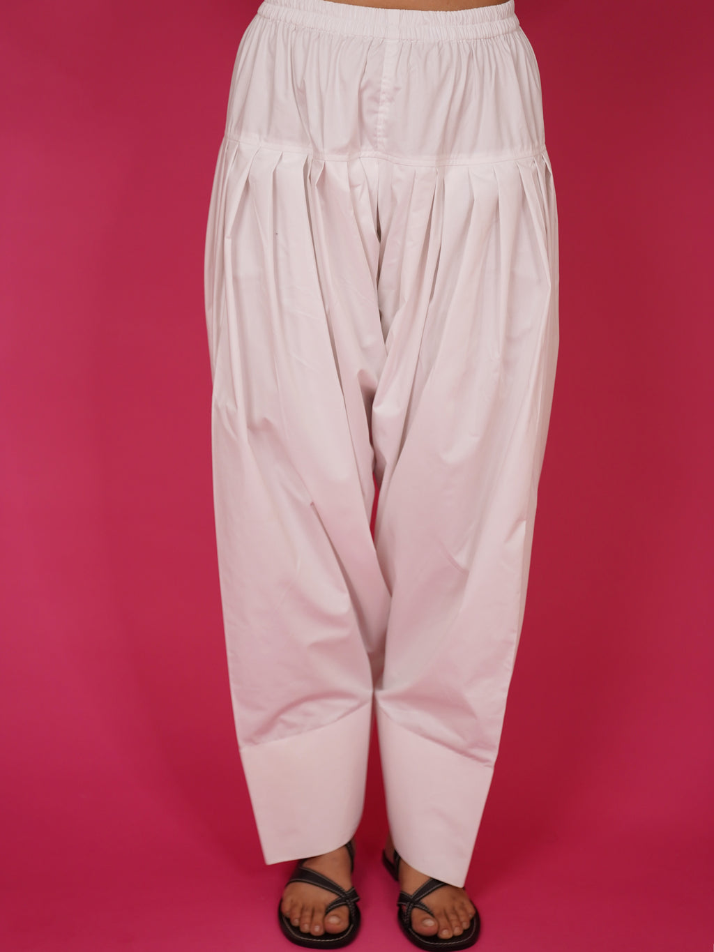 Navdana White Cotton Farshi Salwar – Saba