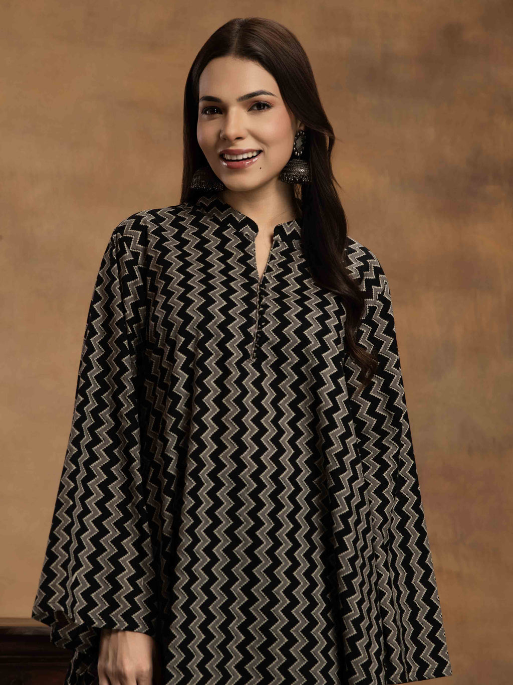 Navdana Black & Grey Zig-Zag Stripe Kurti and Afghani Pants Kurta Set - NAGMA